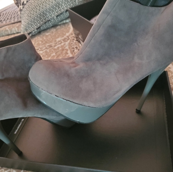 Booties - Picture 3 of 3